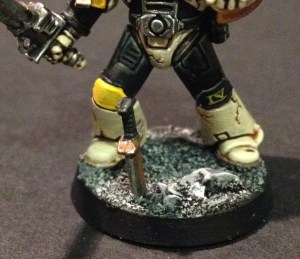 edge highlight rusty knife