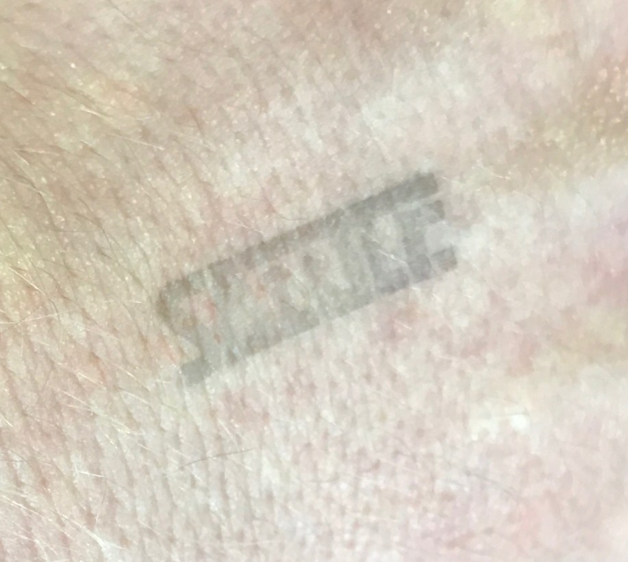 salute 2017 hand stamp