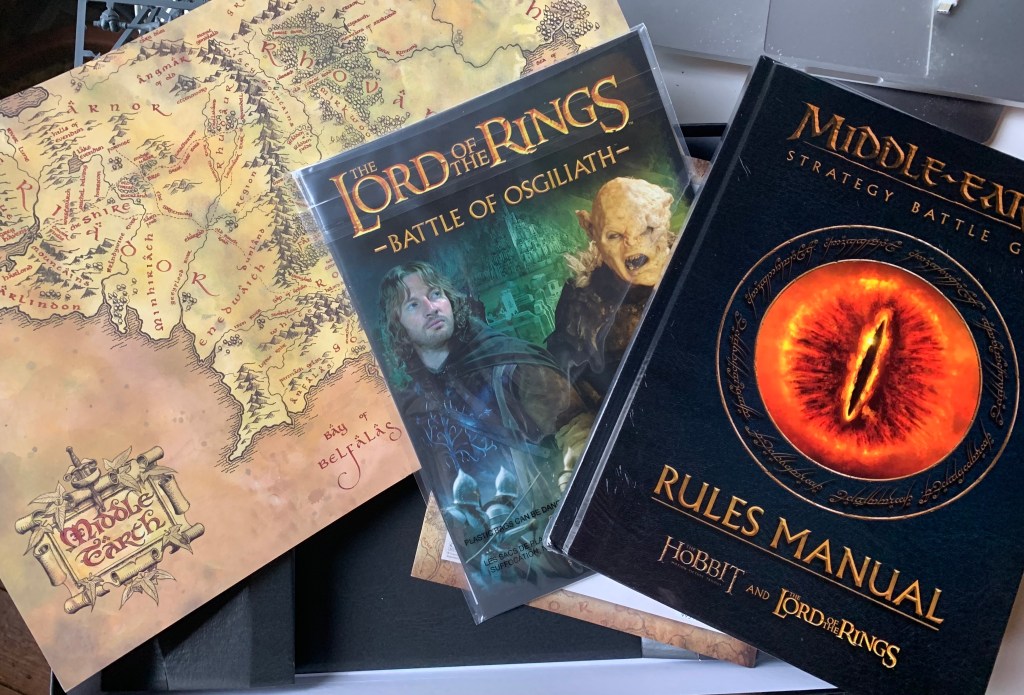 middle earth rule book and map